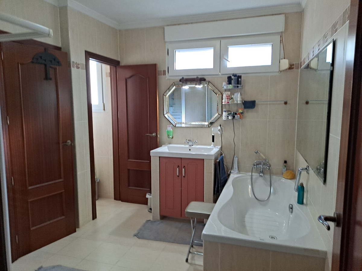 a843f9b138b966d516616012ea9a0dfc - 8