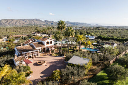 a85824ae245ee659db6a28d91d55fe10 - 41