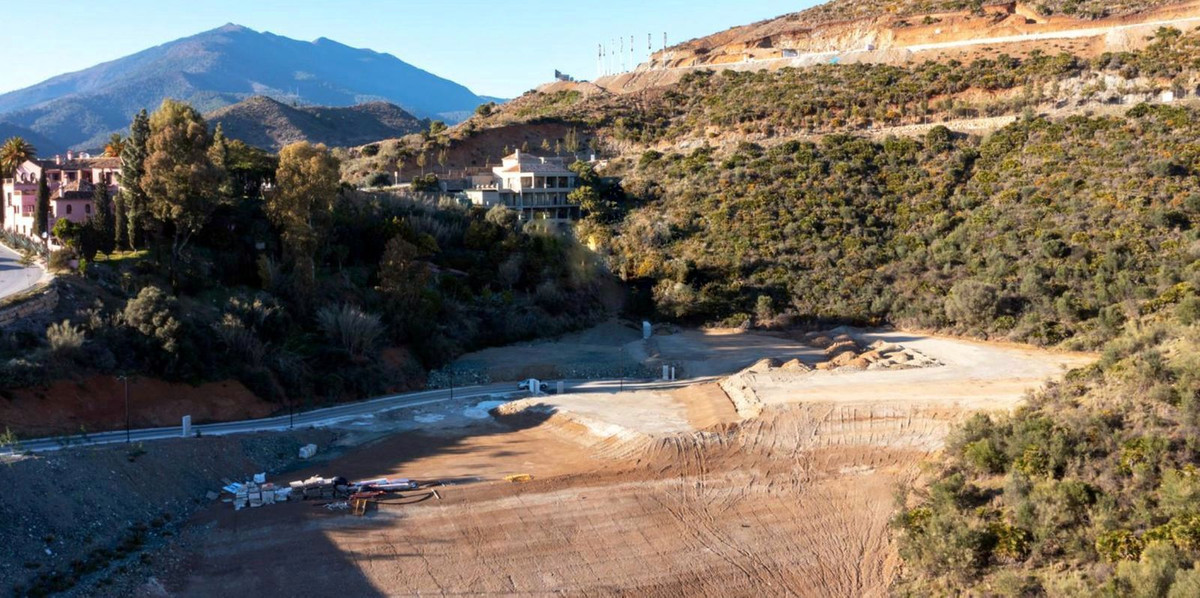 aaad9260948cf2ed651ec9e571b54968 - 6