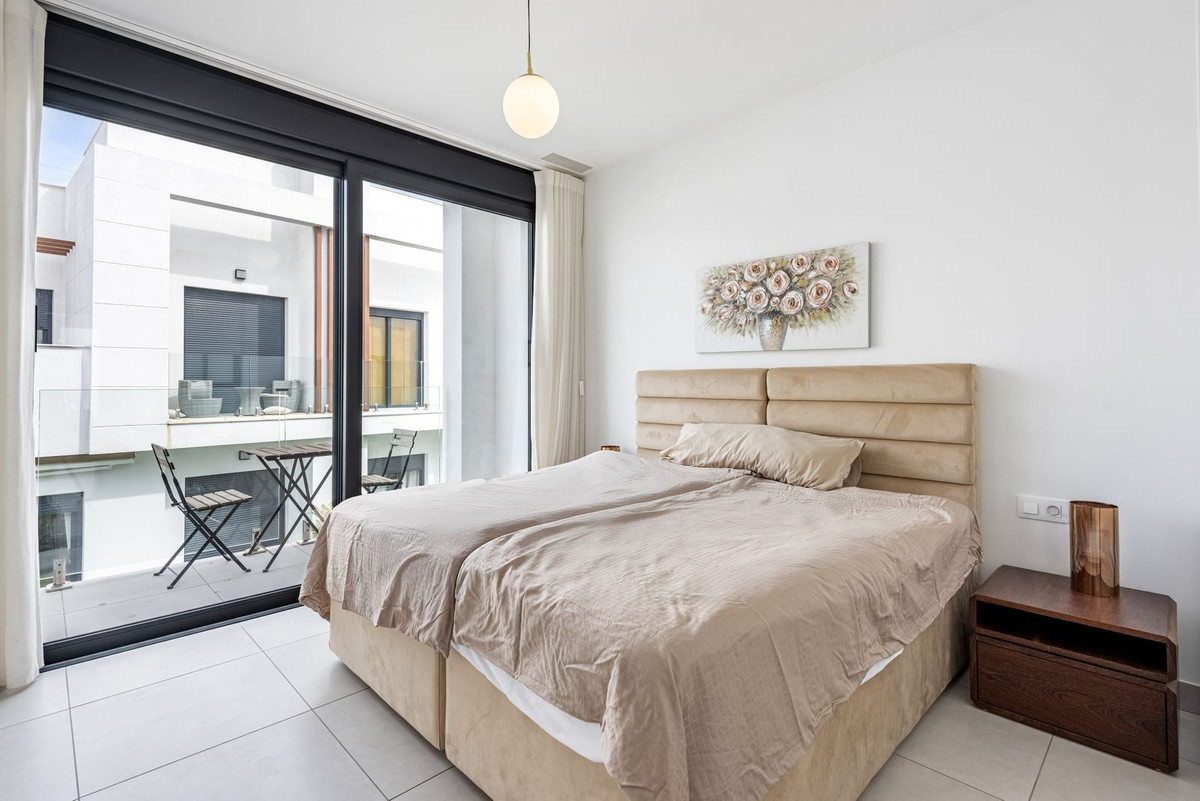 b0c49c4bcd82a3e02a48ad17f6eb54a9 - 19