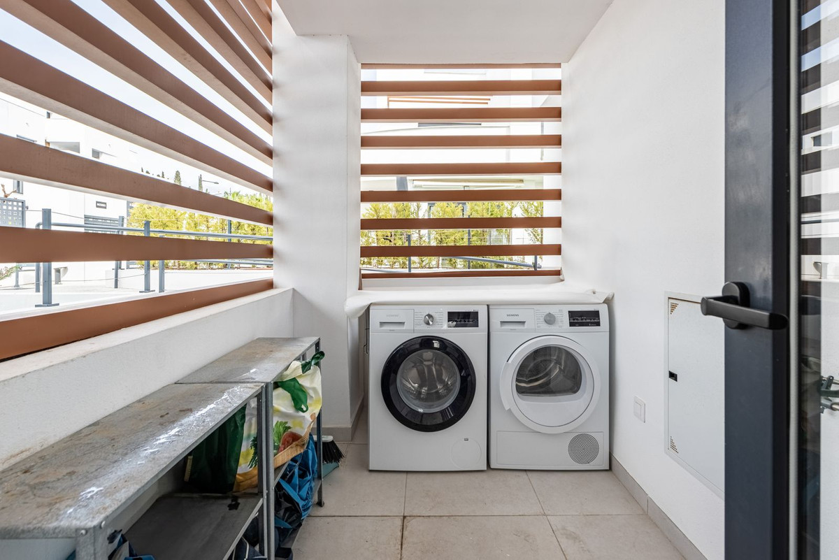 b0c49c4bcd82a3e02a48ad17f6eb54a9 - 26