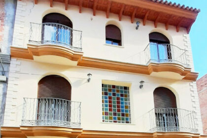 b395d04e27bd671b147ac8fb90af05ae - 1