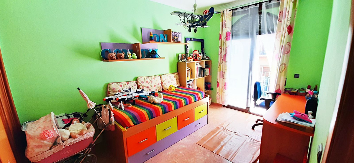 b395d04e27bd671b147ac8fb90af05ae - 14