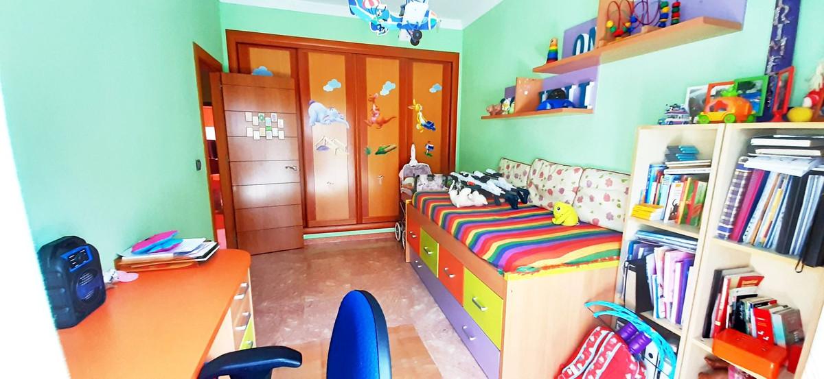 b395d04e27bd671b147ac8fb90af05ae - 15