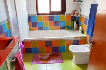 b395d04e27bd671b147ac8fb90af05ae - 16