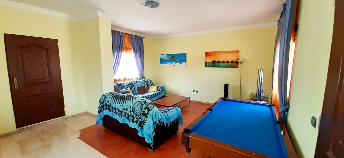 b395d04e27bd671b147ac8fb90af05ae - 20