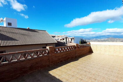 b395d04e27bd671b147ac8fb90af05ae - 23