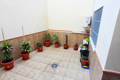 b395d04e27bd671b147ac8fb90af05ae - 28