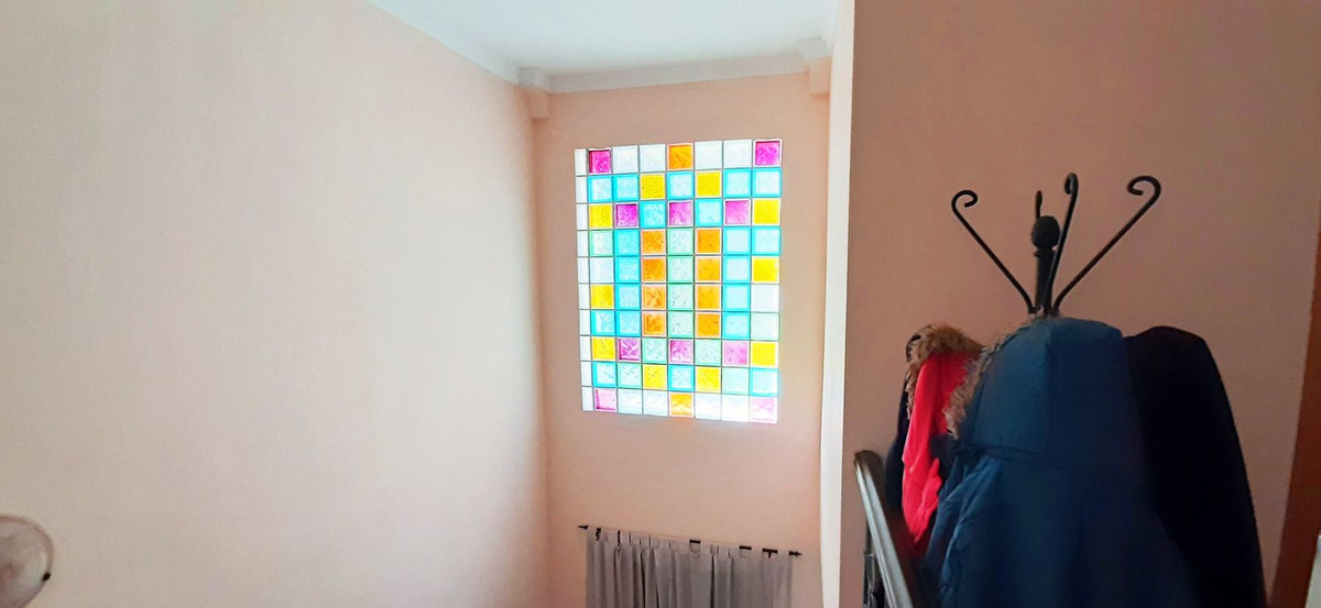 b395d04e27bd671b147ac8fb90af05ae - 29