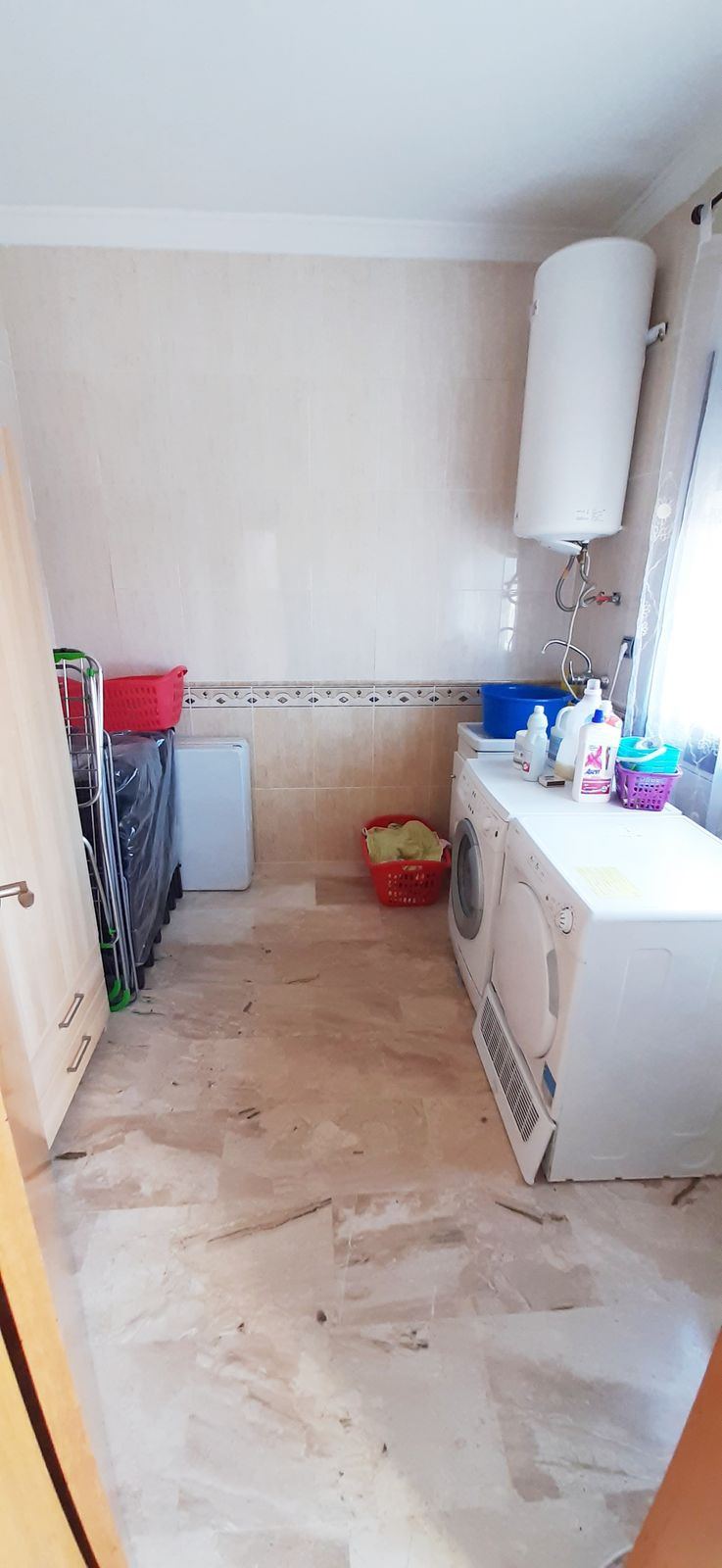 b395d04e27bd671b147ac8fb90af05ae - 30