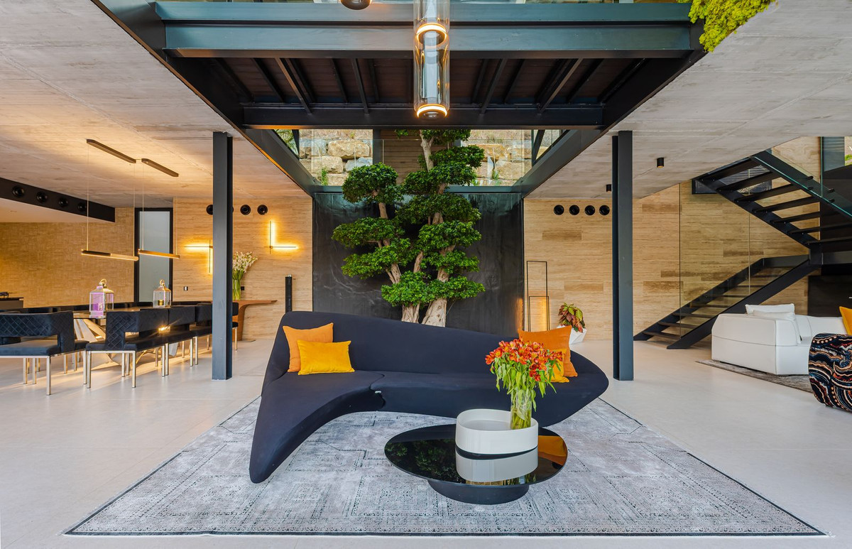 b68c567261645529f1b61c7234a0d8be - 10