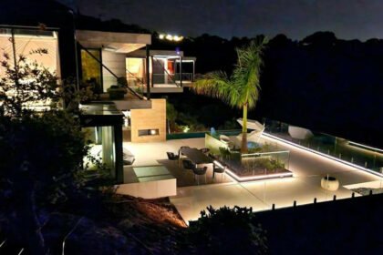 b68c567261645529f1b61c7234a0d8be - 21