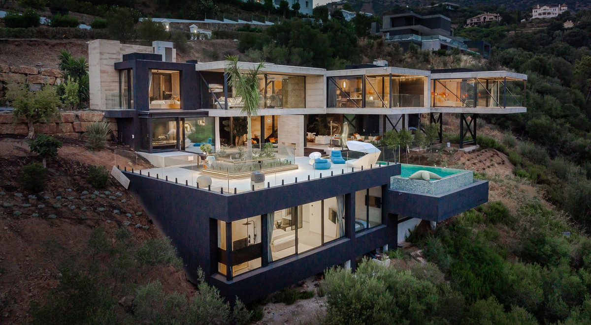 b68c567261645529f1b61c7234a0d8be - 30