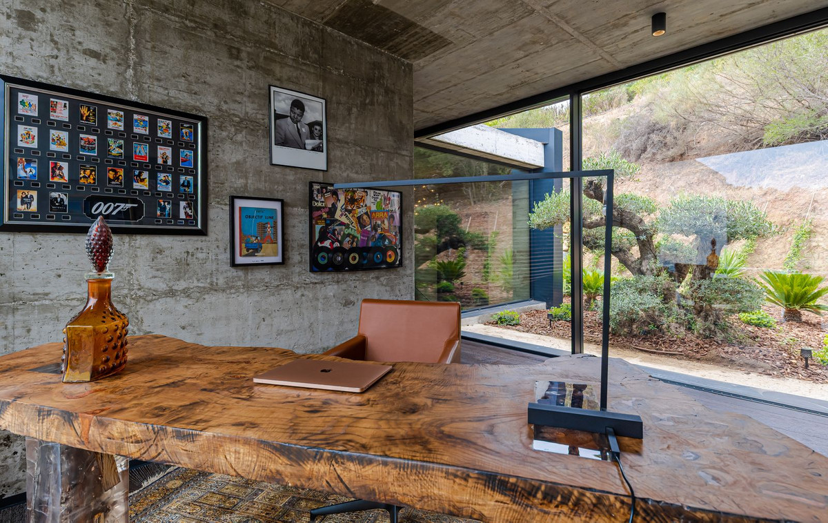 b68c567261645529f1b61c7234a0d8be - 47