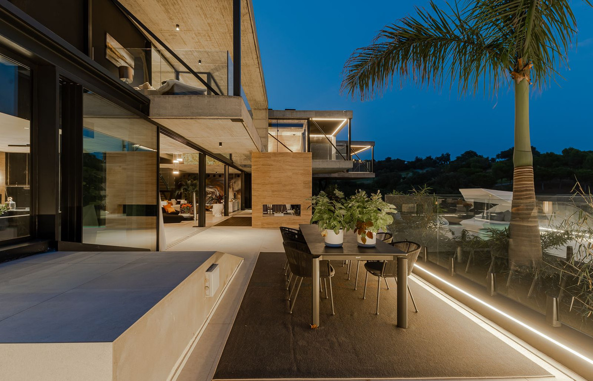 b68c567261645529f1b61c7234a0d8be - 50