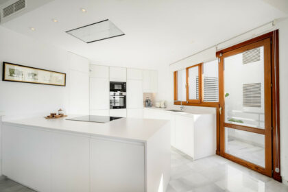 bbcc4c7c30e54046a1708b804048c8cf - 6