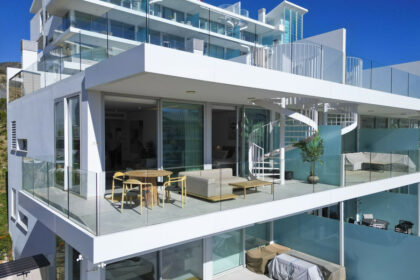 bcb5e0717e9ca0ec978cadf7895d5efa - 10