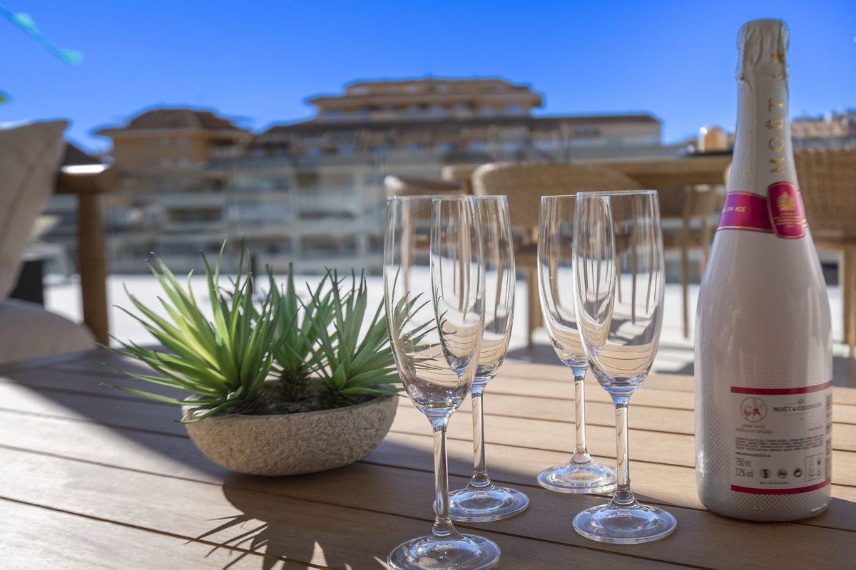 bcb5e0717e9ca0ec978cadf7895d5efa - 20