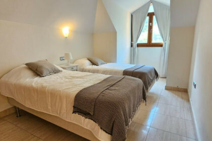 be46be83da17fc928034c4afe19c7000 - 14