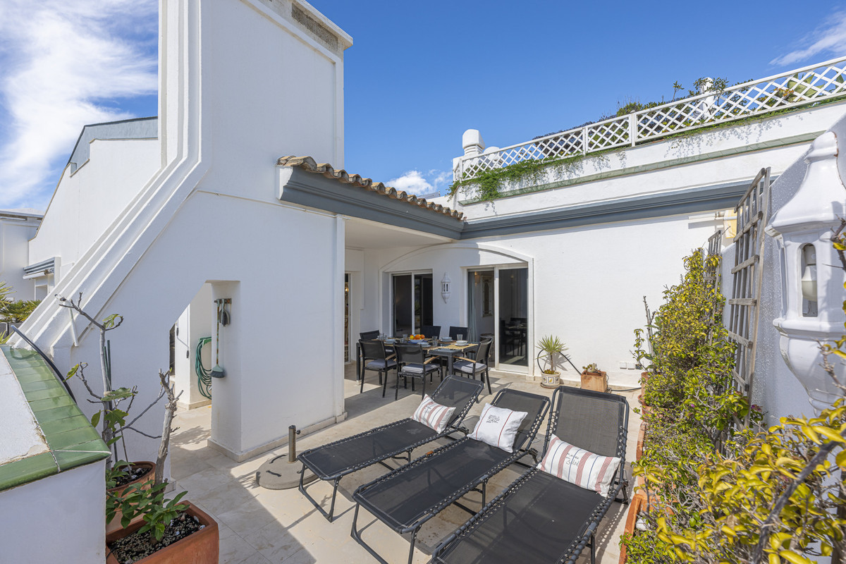 bf8a0d8fe4f3d87896a13e9579e94d5f - 8