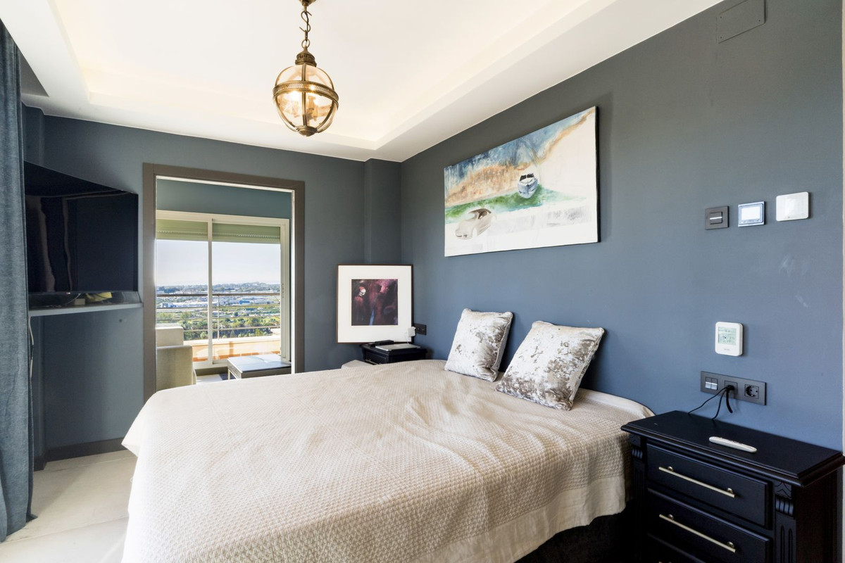 c0f928c73b75bd5b66559333a0932293 - 17