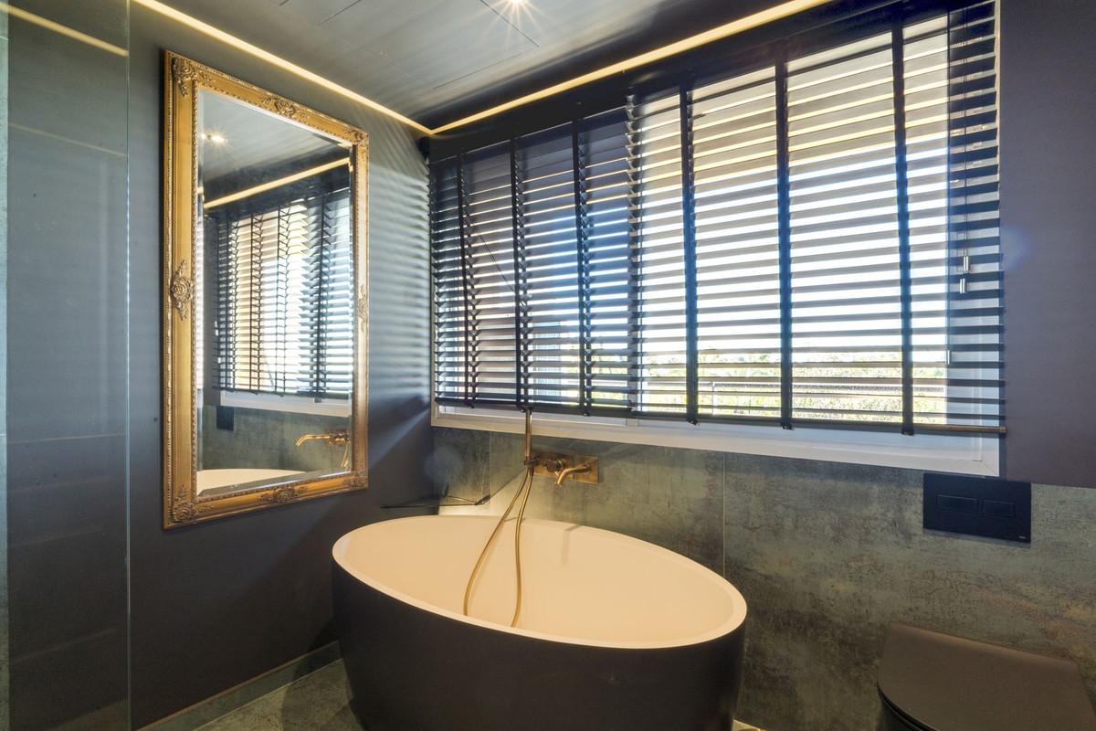 c0f928c73b75bd5b66559333a0932293 - 19