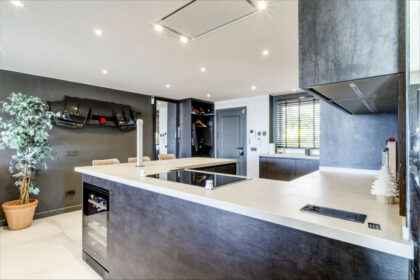 c0f928c73b75bd5b66559333a0932293 - 28