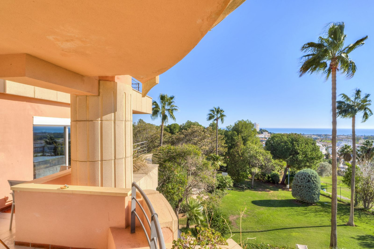 c0f928c73b75bd5b66559333a0932293 - 34