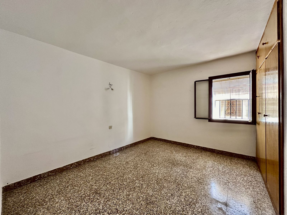 c3ebd0ab986fa681a1139d73a1f48156 - 4