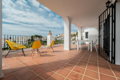 c65d47fb405766f235f2ff6115b72806 - 5