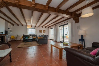 c65d47fb405766f235f2ff6115b72806 - 7