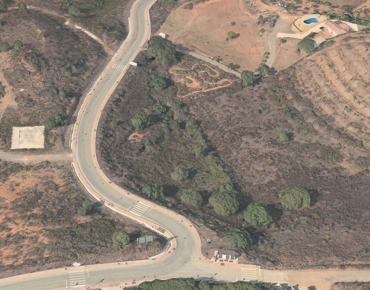 c89d5c0857b248c899039d0366b7e308 - 2