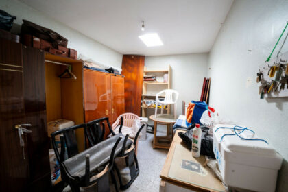 cc4a1f6b44f1407186564e3fdafe1c5a - 9