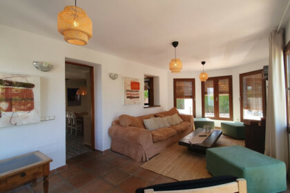 ccaab9728f2ea49072d1d7224ab85703 - 12