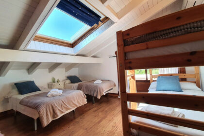 ccaab9728f2ea49072d1d7224ab85703 - 24