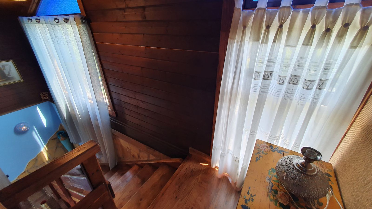 ccaab9728f2ea49072d1d7224ab85703 - 28