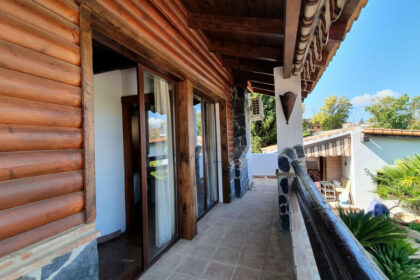 ccaab9728f2ea49072d1d7224ab85703 - 31