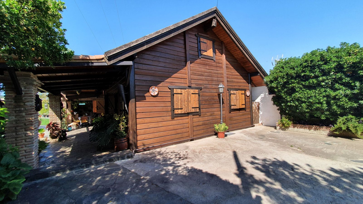 ccaab9728f2ea49072d1d7224ab85703 - 42