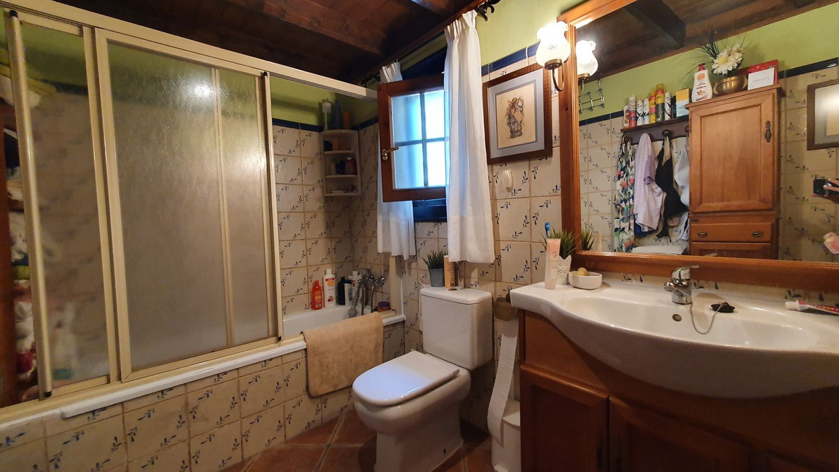 ccaab9728f2ea49072d1d7224ab85703 - 50