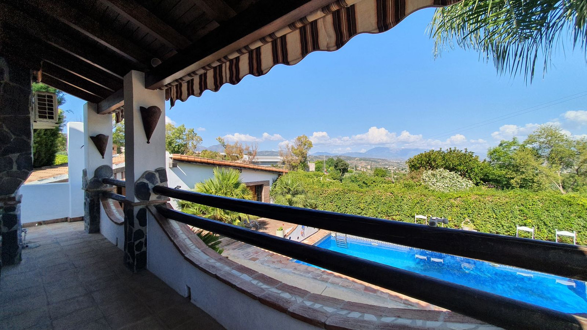 ccaab9728f2ea49072d1d7224ab85703 - 7