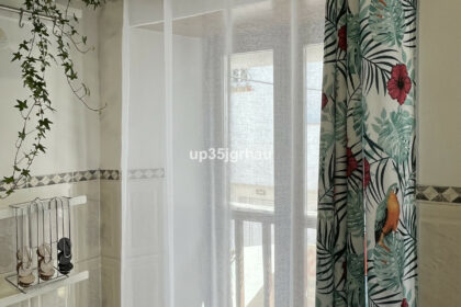 cd535d5d57c15894484b3622bf042063 - 12