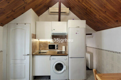 cd535d5d57c15894484b3622bf042063 - 13