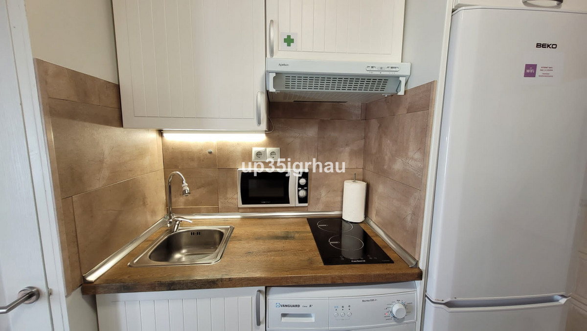 cd535d5d57c15894484b3622bf042063 - 14