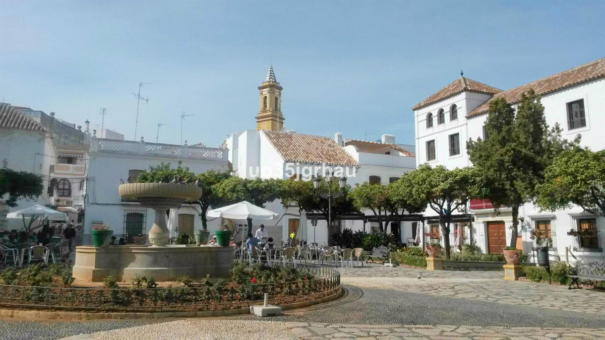 cd535d5d57c15894484b3622bf042063 - 22