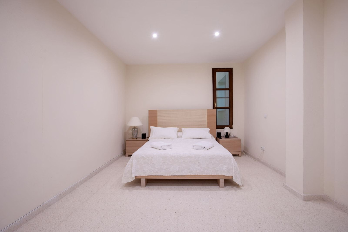 ce62e394e46baa95c8a52bf711ac9053 - 35