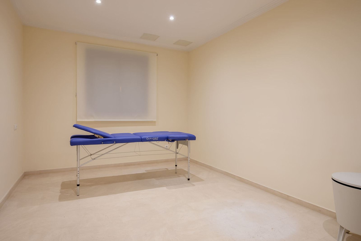 ce62e394e46baa95c8a52bf711ac9053 - 40