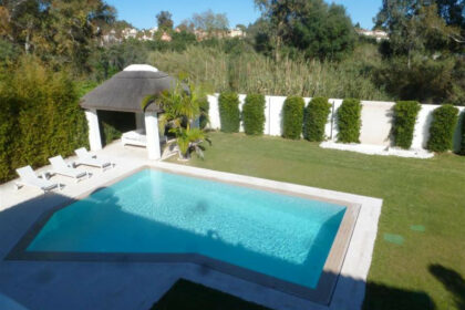 ce706bf76997ed2e117b4ab5a94372ed - 10