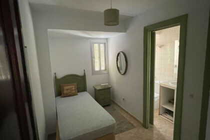 d2b0725203486f658ff2730dde891e39 - 14