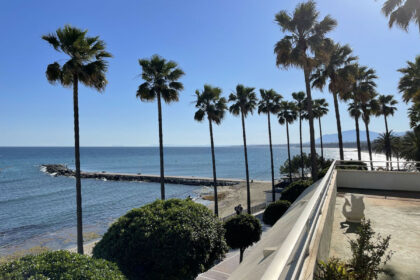 d2b0725203486f658ff2730dde891e39 - 4