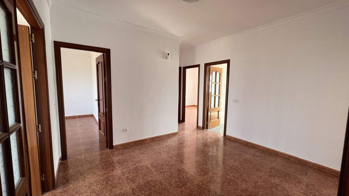 d75e83d08d0699c71bd693dd2475c8fc - 18